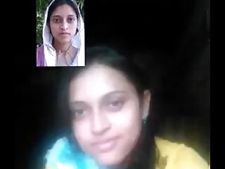 Indian Hot College Teen Girl On Video Call To Lover at judiciary - Wowmoyback